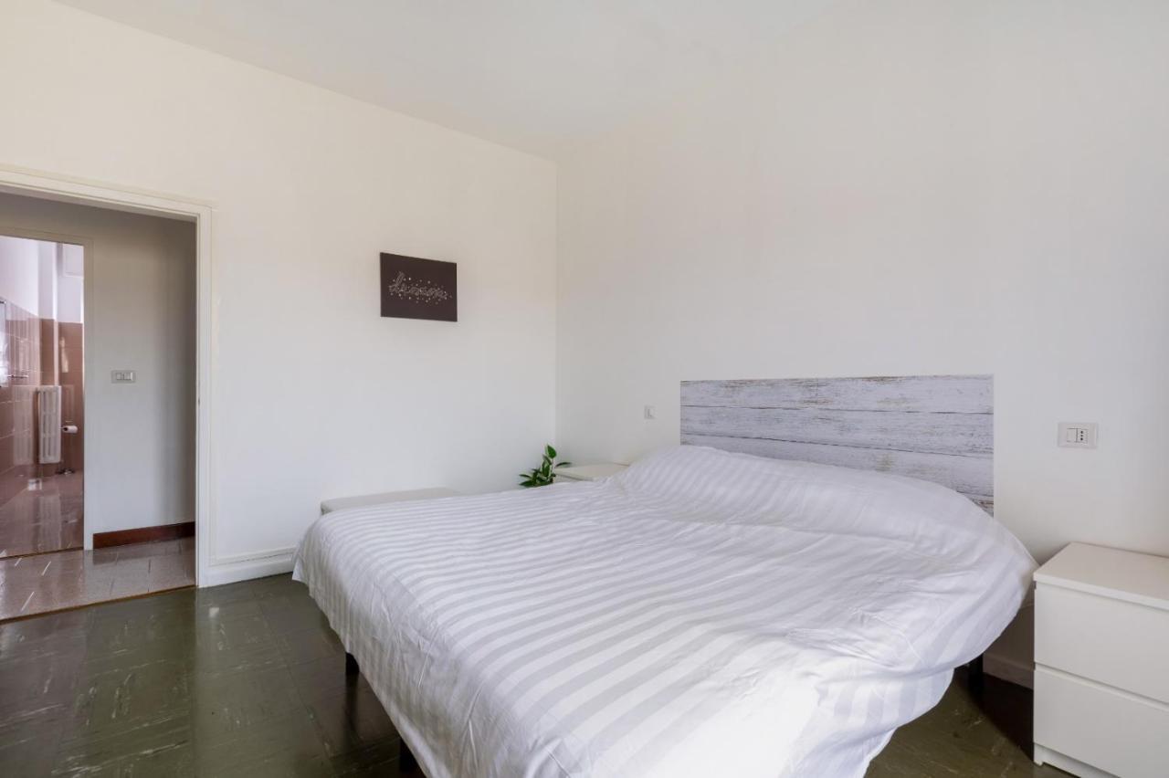 Bonola M1 Bright & Functional Flat Apartment Милано Екстериор снимка
