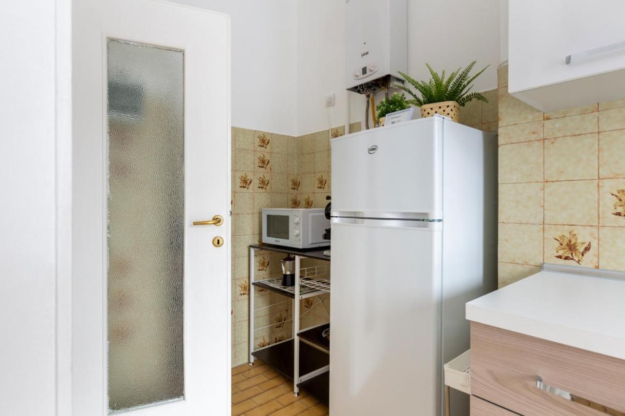 Bonola M1 Bright & Functional Flat Apartment Милано Екстериор снимка